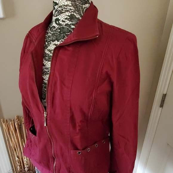 Christopher & Banks burgundy lightweight jacket - Picture 2 of 8